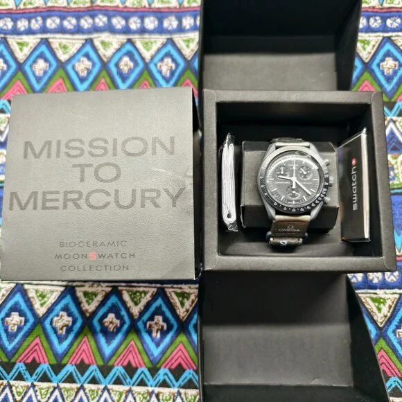 🌟POSH FRESH🌟 Omega X Swatch MoonSwatch Mission to Mercury Watch - Picture 3 of 5
